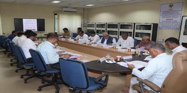 इंदौरः उच्च शिक्षा मंत्री परमार की अध्यक्षता में हुई एसजीएसआईटीएस के शासी निकाय की बैठक