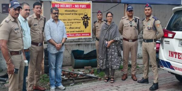पुलिस व परिवहन विभाग ने शुरू किया नो हेलमेट नो पेट्रोल अभियान