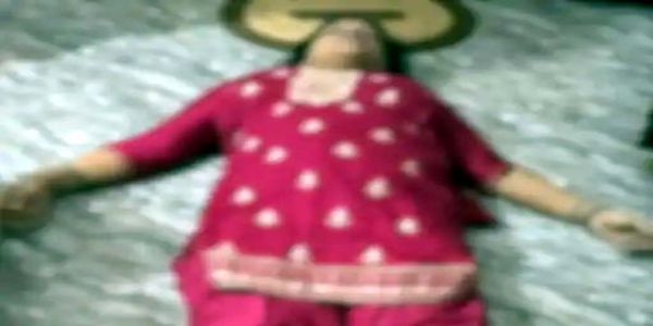 फरीदाबाद के डबुआ में संदिग्ध परिस्थितियों में महिला ने लगाई फांसी