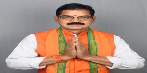 नामकरण की शर्तों के मुताबिक रखरखाव में आ रही बाधा से जिंदल सेतु एवं ओपी जिंदल मार्ग का नामकरण निरस्त- सभापति डिग्री लाल साहू