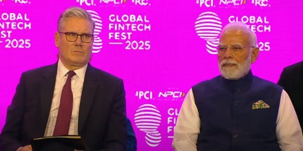 ब्रिटेन के प्रधानमंत्री कीर स्टार्मर और प्रधानमंत्री नरेन्द्र मोदी