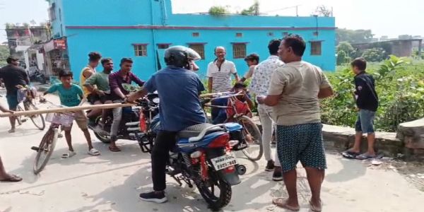 सीताधार में जलस्तर बढ़ा,जलकुंभी ने बहते पानी का प्रवाह रोका