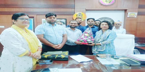 आईजीआरएस रैंकिंग में लखीमपुर खीरी ने मारी बाजी, बलरामपुर ने हासिल किया दूसरा स्थान