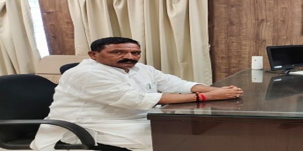 जदयू काे झटका, पूर्व आपदा मंत्री लक्ष्मेश्वर राय ने थामा राजद का हाथ