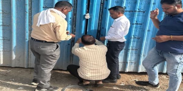 ड्रोन सर्वे के बाद हेरिटेज निगम ने किया तीन मंजिला भवन को सीज