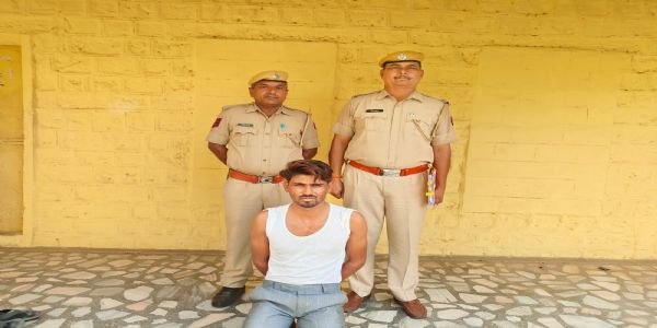 चोरी का आरोपी गिरफ्तार, 21 लाख का माल बरामद