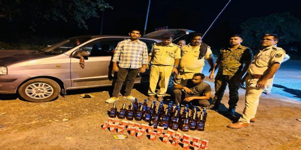 81 बोतल एवं 53 टेट्रा पैक में बंद शराब जब्त,एक तस्कर गिरफ्तार