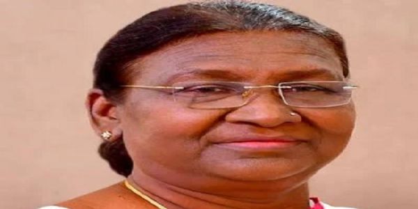 राष्ट्रपति द्रौपदी मुर्मू फाइल चित्र।