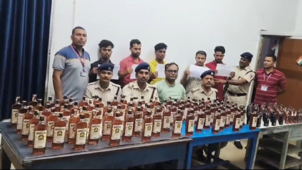 प्रेस कांफ्रेंस के दृश्य