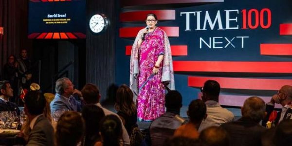 न्यूयार्क के टाइम 100 कार्यक्रम में भारत की आवाज बनीं स्मृति ईरानी