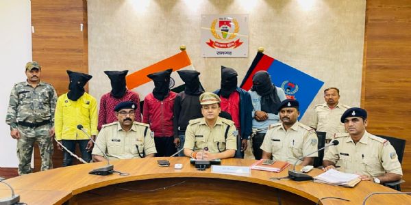 बिजली के तार चोरी करने वाले गिरोह का खुलासा, छह गिरफ्तार