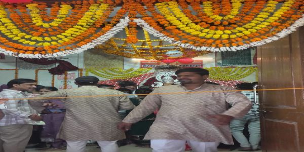 खाटू श्याम मंदिर पर भक्तों की उमड़ी अपार भीड़