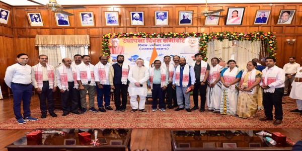 झारखंड राजभवन में विभिन्न राज्यों का मनाया गया स्थापना दिवस, राज्यपाल ने दी शुभकामनाएं