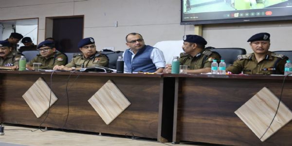 राष्ट्रपति और प्रधानमंत्री के प्रस्तावित दौरे को देखते हुए उत्तराखंड पुलिस अलर्ट