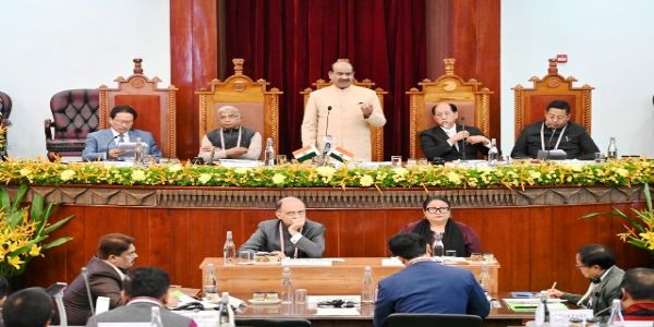 लोकसभा अध्यक्ष ओम बिरला सोमवार को नागालैंड विधानसभा परिसर में राष्ट्रमंडल संसदीय संघ (सीपीए) भारत क्षेत्र, ज़ोन-III के 22वें वार्षिक सम्मेलन को संबोधित करते हुए