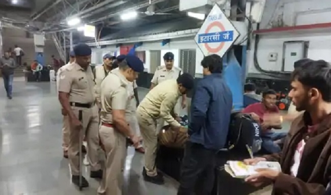 पुलिस ने चलाया विशेष जांच अभियान