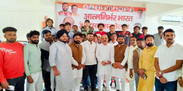 फतेहाबाद : युवाओं को आत्मनिर्भर भारत में योगदान के लिए किया प्रेरित