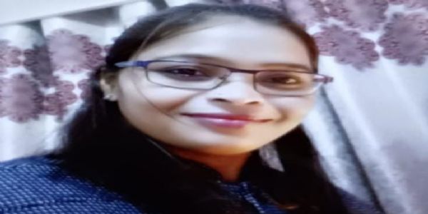 एसआईआर के लिए बीएलओ ने घर-घर जाकर मतदाताओं को बांट दिए 2 लाख से अधिक गणना फार्म