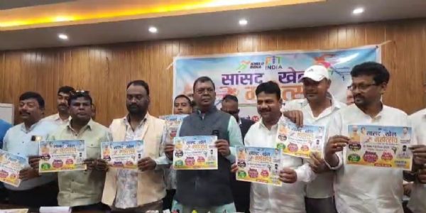 सांसद खेल महोत्सव से युवाओं को मिलेगा उचित प्लेटफार्म : चंद्रप्रकाश