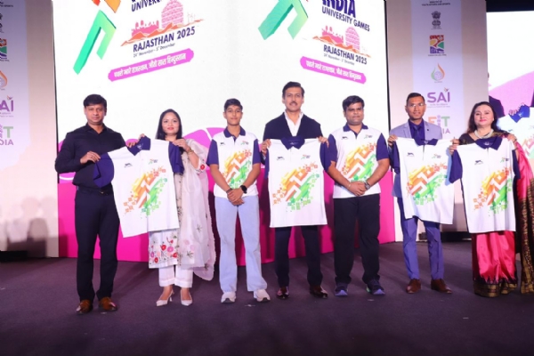 खेल मंत्री राठौड़ ने खेलो इंडिया यूनिवर्सिटी गेम्स के आधिकारिक लोगो, मैस्काट, एंथम, टॉर्च और जर्सी को किया लाँच