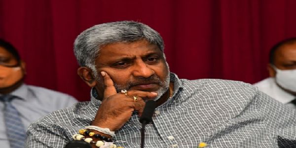 श्रीलंका के पूर्व मंत्री प्रसन्ना रणतुंगा भ्रष्टाचार के आरोप में गिरफ्तार