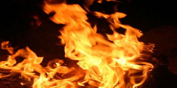 बैंक में आग लगने से मची अफरा-तफरी, कोई हताहत नहीं