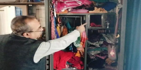 महिला कांग्रेस प्रदेश उपाध्यक्ष पुनीता चौधरी के घर से 10 लाख की चोरी