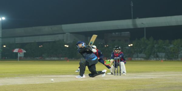 उज्बेकिस्तान के साथ हो रहे क्रिकेट मैच की फोटो