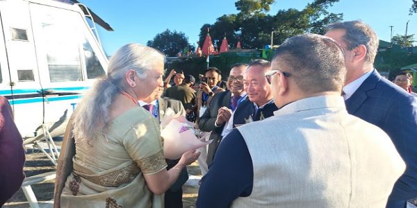 वित्त मंत्री निर्मला सीतारमण तीन दिवसीय आधिकारिक दौरे पर नगालैंड पहुंचीं