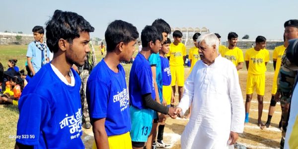 खेल के क्षेत्र में भी युवाओं के लिए असीमित संभावनाएं: सांसद