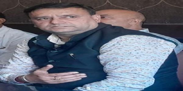 डाक्टरों के तबदालों पर भाजपा कर रही कोरी राजनीति:संजीव गुलेरिया