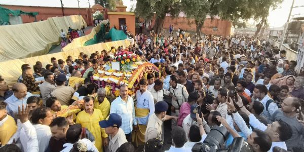 उज्जैन में भैरव अष्टमी पर भगवान काल भैरव की राजसी वैभव के साथ निकली सवारी