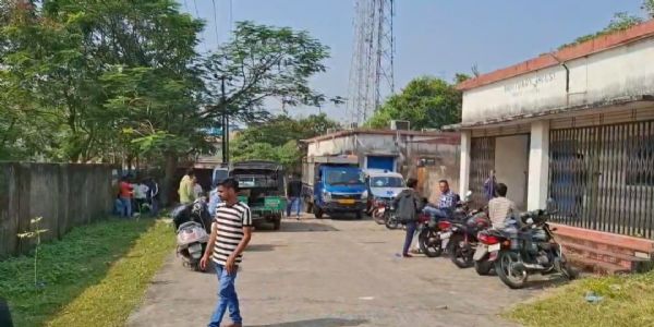 50 वर्षीय व्यक्ति ने जंगल में फांसी लगाकर की खुदकुशी