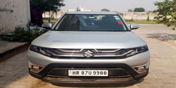 फरीदाबाद की अल-फलाह यूनिवर्सिटी में खड़ी मिली आतंकी शाहीद सईद की कार