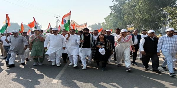 फतेहाबाद : सरदार पटेल की जयंती के उपलक्ष्य में पदयात्रा का गोरखपुर में हुआ आयोजन