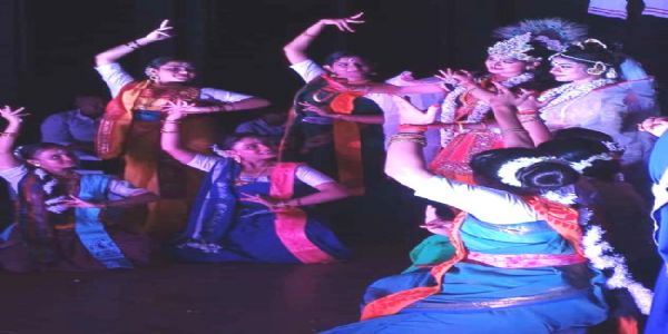 वास्तविक अनुभूति करा गयी “कृष्णामृत“ नृत्य नाटिका