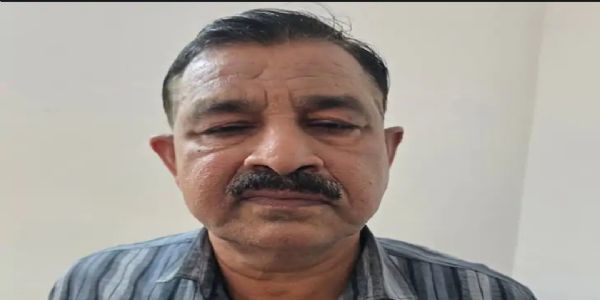 एंटी करप्शन टीम ने ग्राम सचिव को 20 हजार रिश्वत लेते किया गिरफ्तार