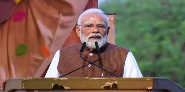 देशभर में दिखती है बिहार की प्रतिभा, उन्हें राजनीति सिखाने की जरूरत नहीं : प्रधानमंत्री