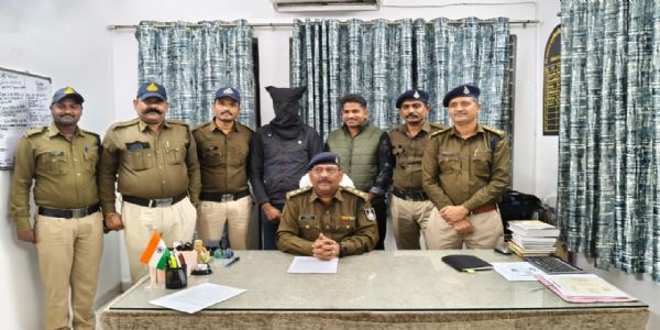 राजगढ़ःदुकानदार से मोबाइल व नकदी लूट करने वाला आरोपित हरियाणा से पकड़ाया