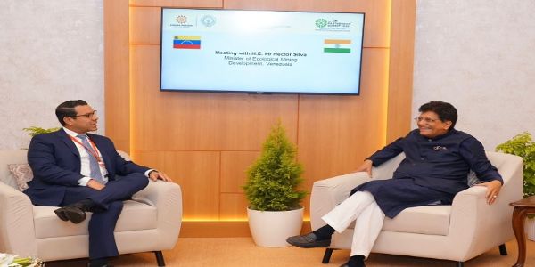 पीयूष गोयल ने वेनेजुएला के मंत्री हेक्टर सिल्वा के साथ की बातचीत