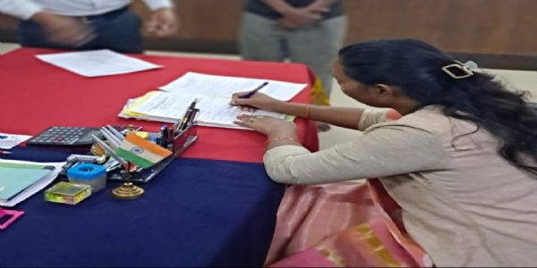 चाईबासा मंडल कारा में जेल अदालत एवं स्वास्थ्य जांच शिविर का आयोजन