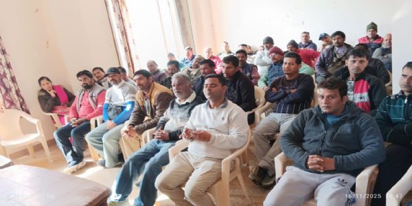 रेहड़ी-फहड़ी मार्केट को बाईपास में ले जाने का यूनियन ने किया कड़ा विरोध