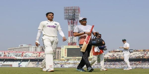 कोलकाता टेस्ट से बाहर हुए कप्तान शुभमन गिल, बीसीसीआई ने इंजरी पर दिया अपडेट