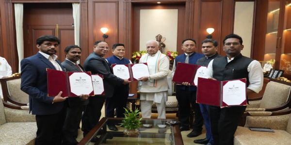 आचार संहिता समाप्त होते ही मुख्यमंत्री नीतीश ने जदयू विधायक दल सहित मंत्रिमंडल की बैठक बुलाई