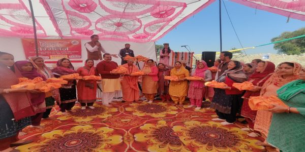 आरएसएस शताब्दी समारोह में सैकड़ों स्वयंसेवकों की सहभागिता, मातृशक्ति के भजन-कीर्तन रहे आकर्षण का केंद्र