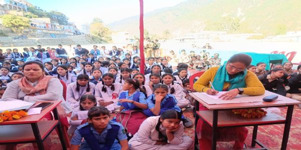 चिन्यालीसौड़ में ब्लॉक स्तरीय सांस्कृतिक प्रतियोगिता का शुभारंभ