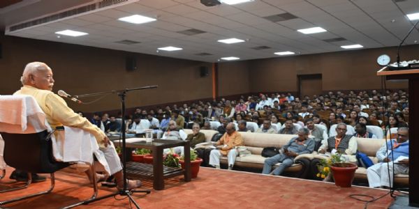 शोध कार्य समाज से जुड़े तभी उसका वास्तविक लाभ: सरसंघचालक डॉ भागवत