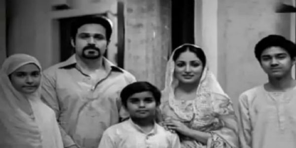 इमरान हाशमी व यामी गौतम के साथ कुल प्रकाश कौर इमरान हाशमी व यामी गौतम के साथ कुल प्रकाश कौर