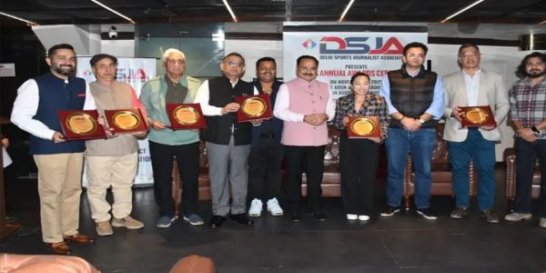 मीराबाई चानू, रोहन जेटली व अन्य मीराबाई चानू, रोहन जेटली व अन्य