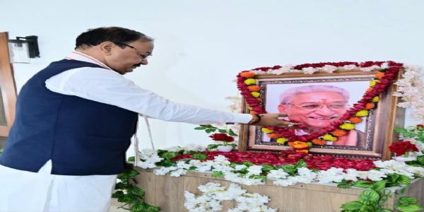 धर्म रक्षा के अद्वितीय योगदान के लिए युगों-युगों तक याद किये जायेंगे अशोक सिंघल